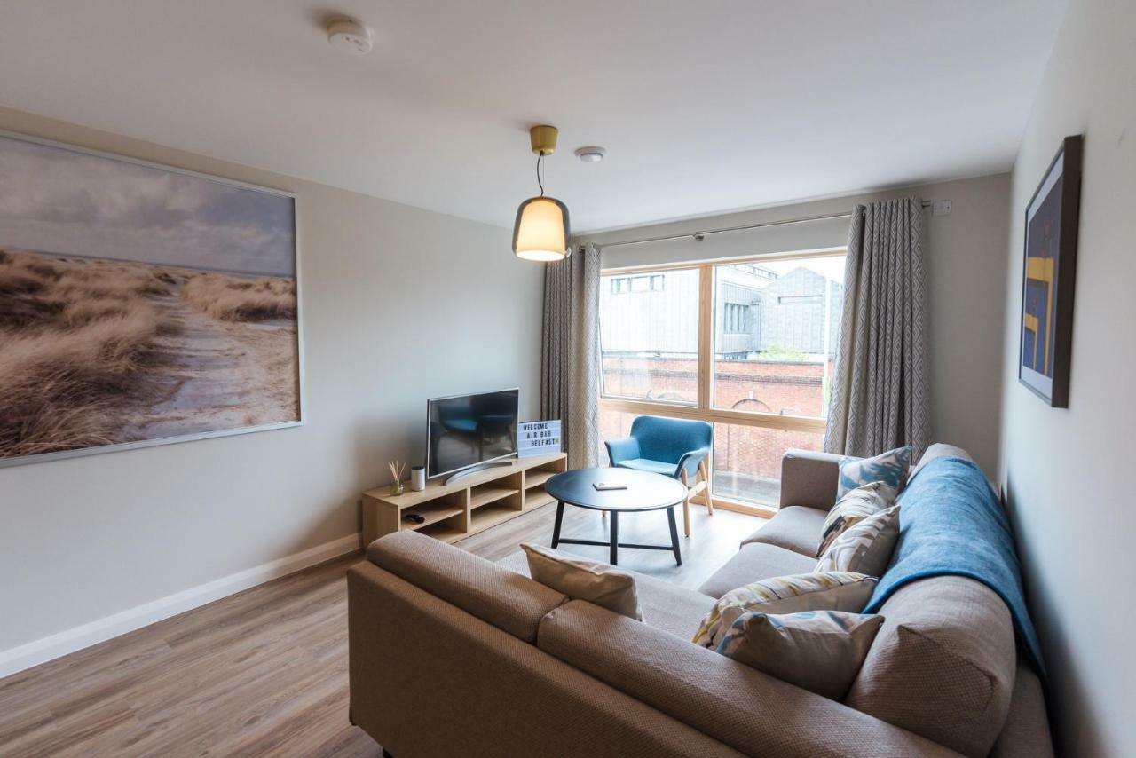 5 Star Brand New City Centre Apartment Belfast Dış mekan fotoğraf