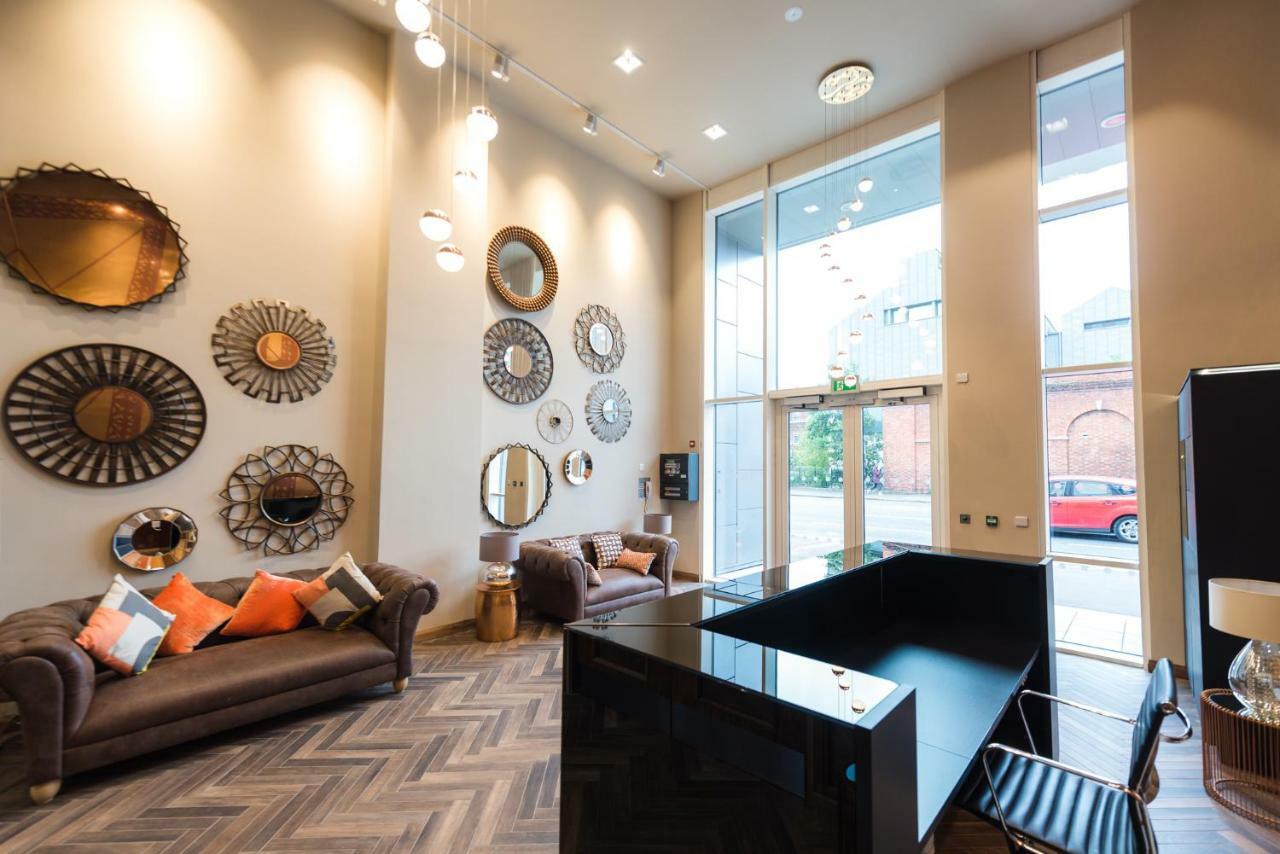 5 Star Brand New City Centre Apartment Belfast Dış mekan fotoğraf