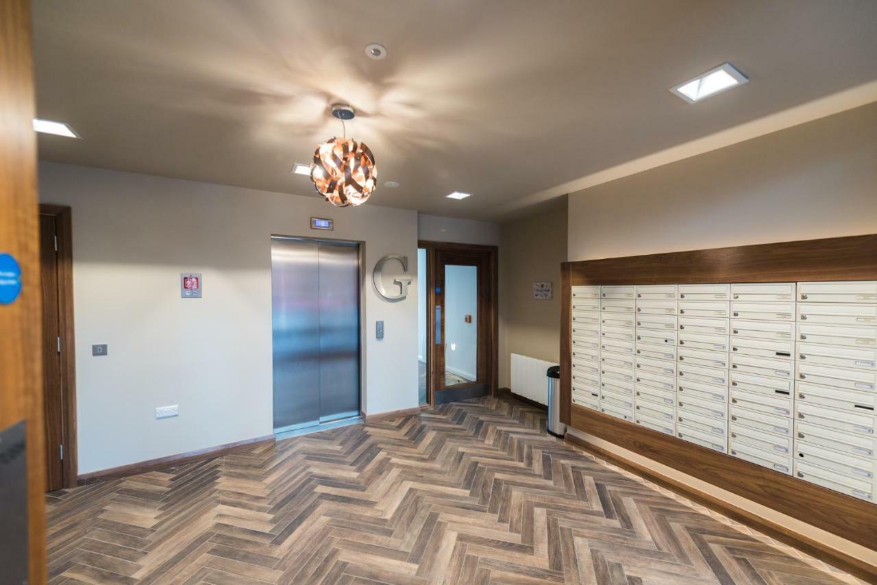 5 Star Brand New City Centre Apartment Belfast Dış mekan fotoğraf